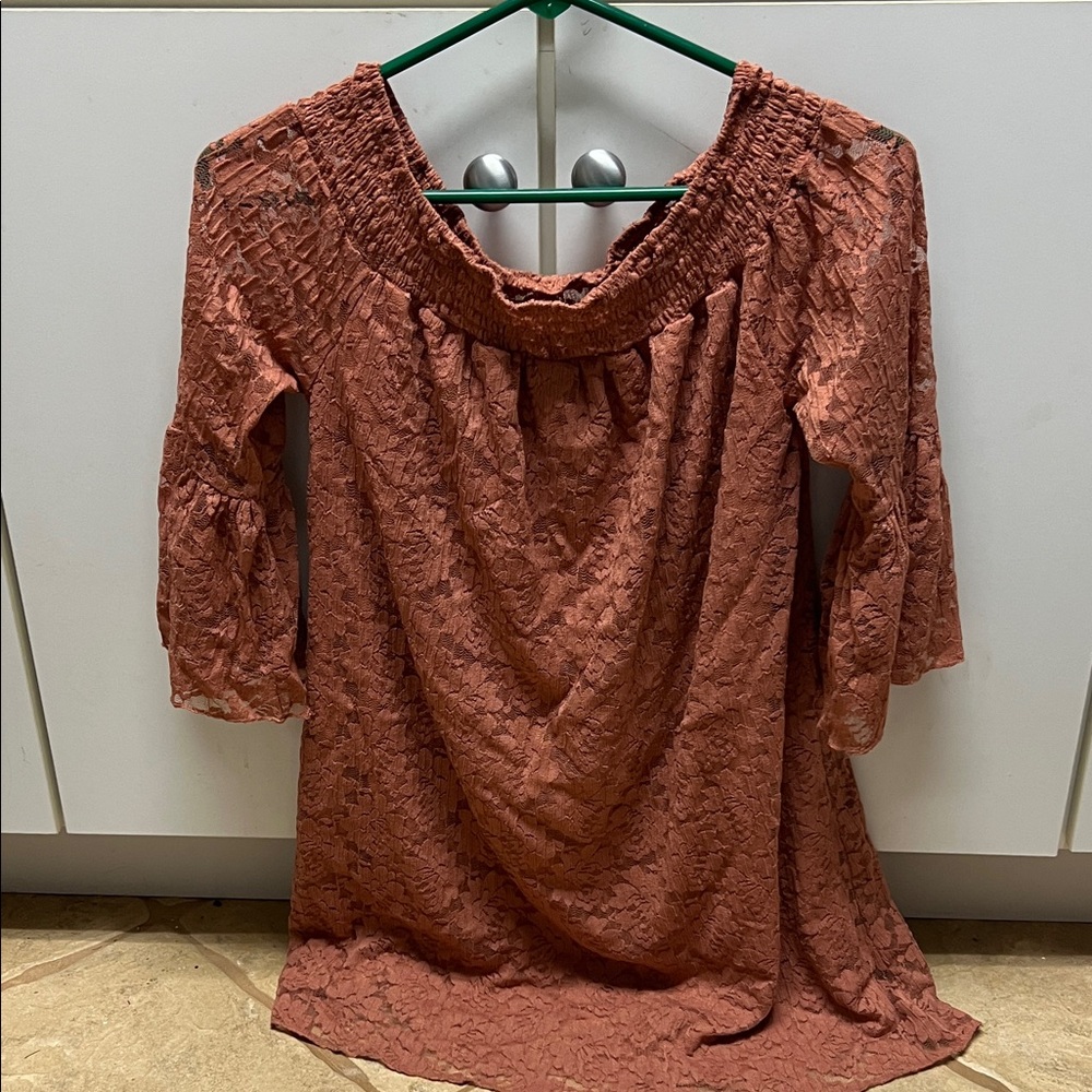 Women's Off-Shoulder Lace Top in Rust